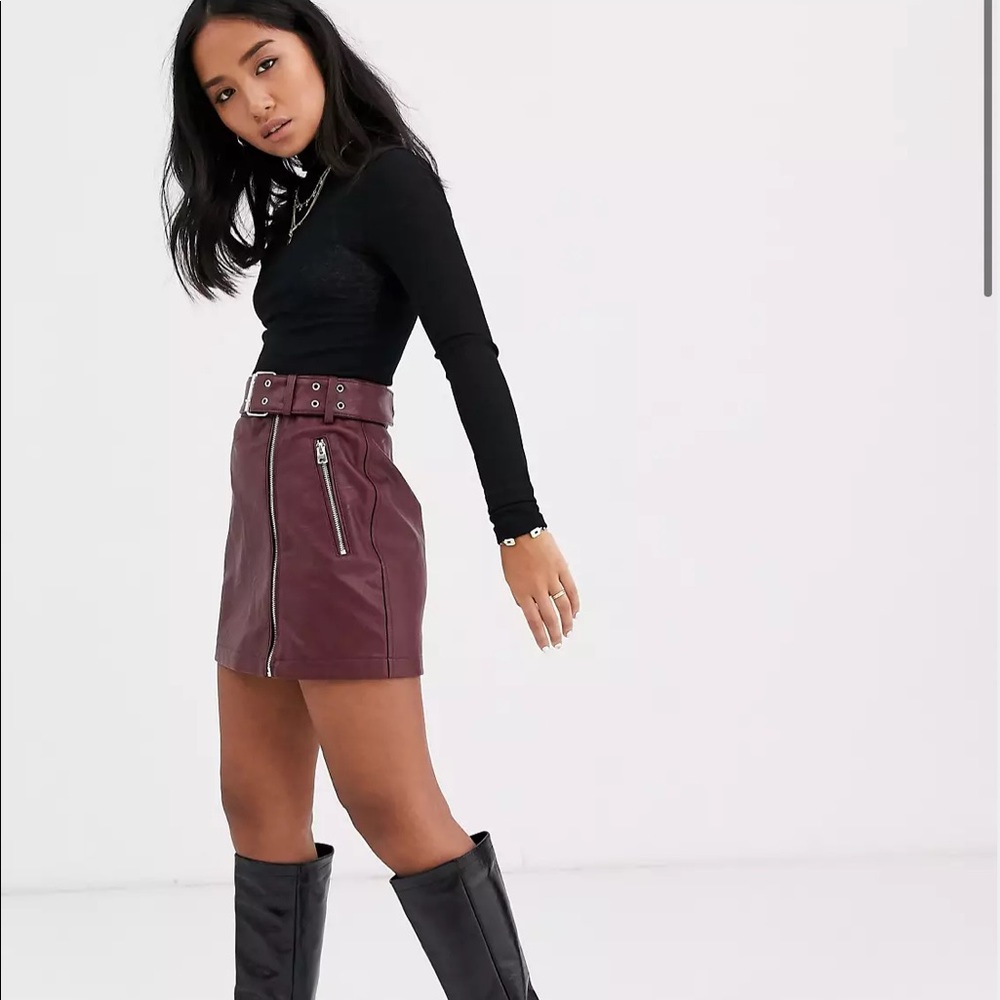 ✨Latex Type Mini Zipper Skirt✨